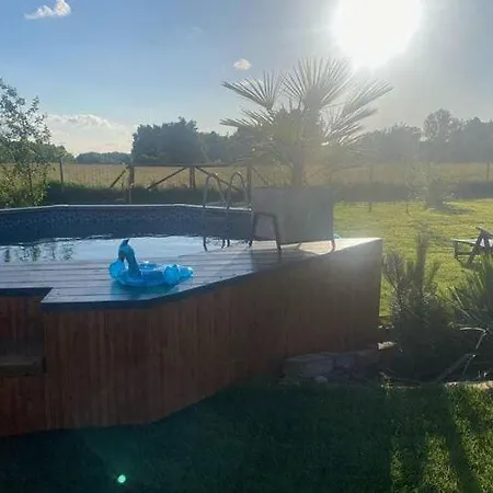 In With Sauna & Jacuzzi Casa vacanze *