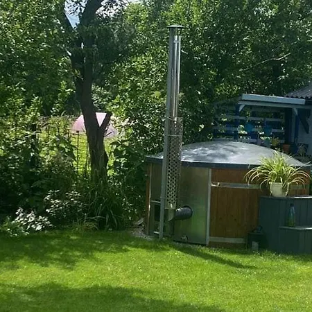 In With Sauna & Jacuzzi Casa vacanze